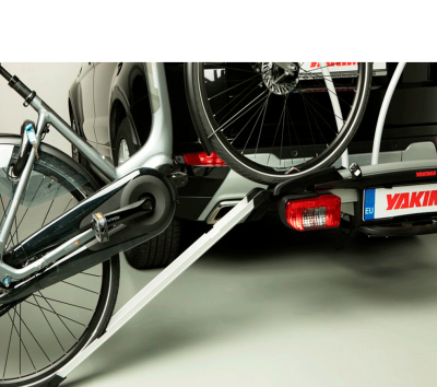   Велокрепление на фаркоп Yakima JustClick 3  для 3  велосипедов (+1 Велосипед) компании RackWorld